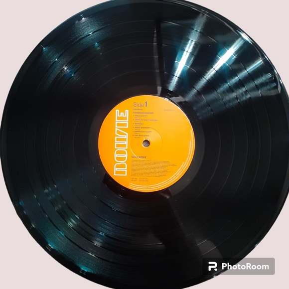David Bowie Vinyl! - Picture 2 of 3